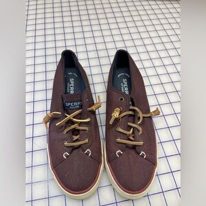 Sperry Pier View Sneaker Maroon burgundy Boat Show - Size 7.5